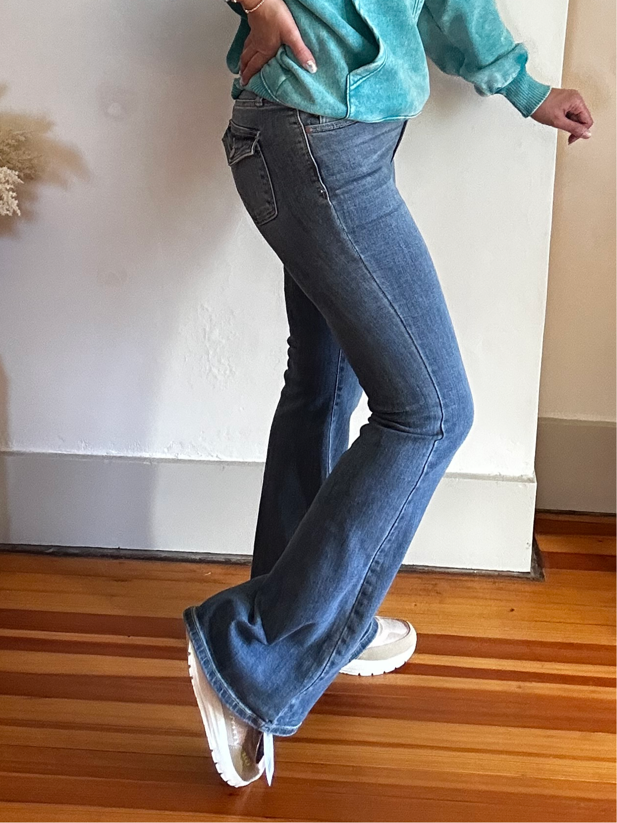 High Waist Flair | Regular Denim