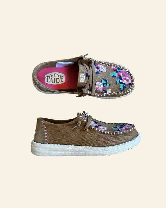HEYDUDE | Women | Wendy Cross Stitch Tan-Multi