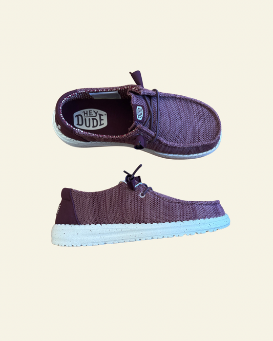 Hey Dude | Wendy Stretch Sox | Burgundy