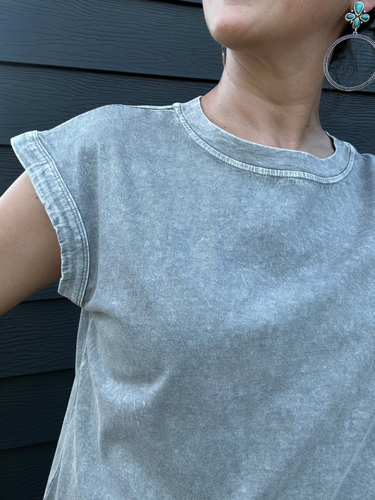 Washed + Extended Shoulder Tee | Grey