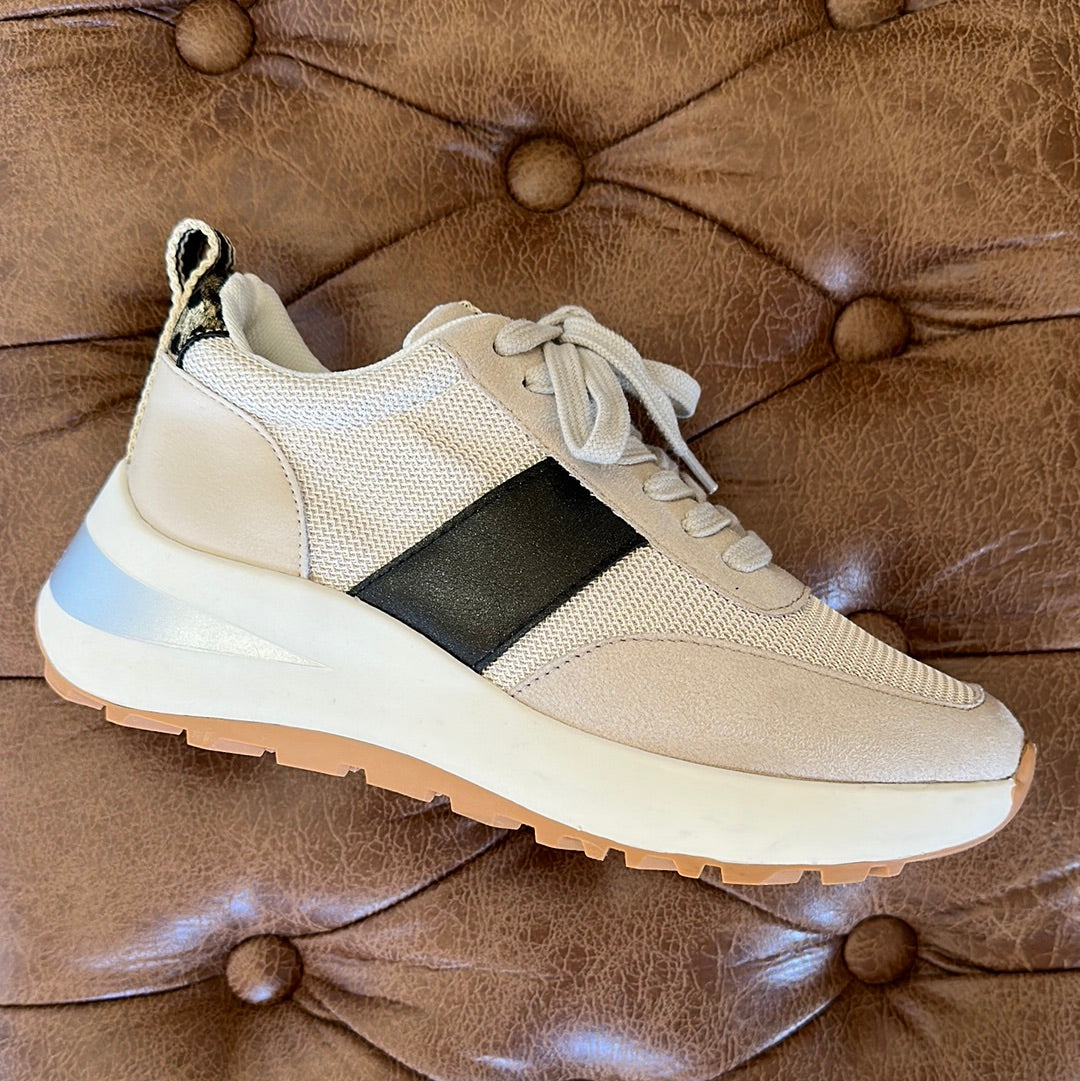 Serafina Sneaker | Gold Black Hair