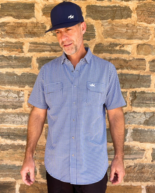 Two Dove Outdoors | The Rio Short Sleeve | Houndstooth Navy