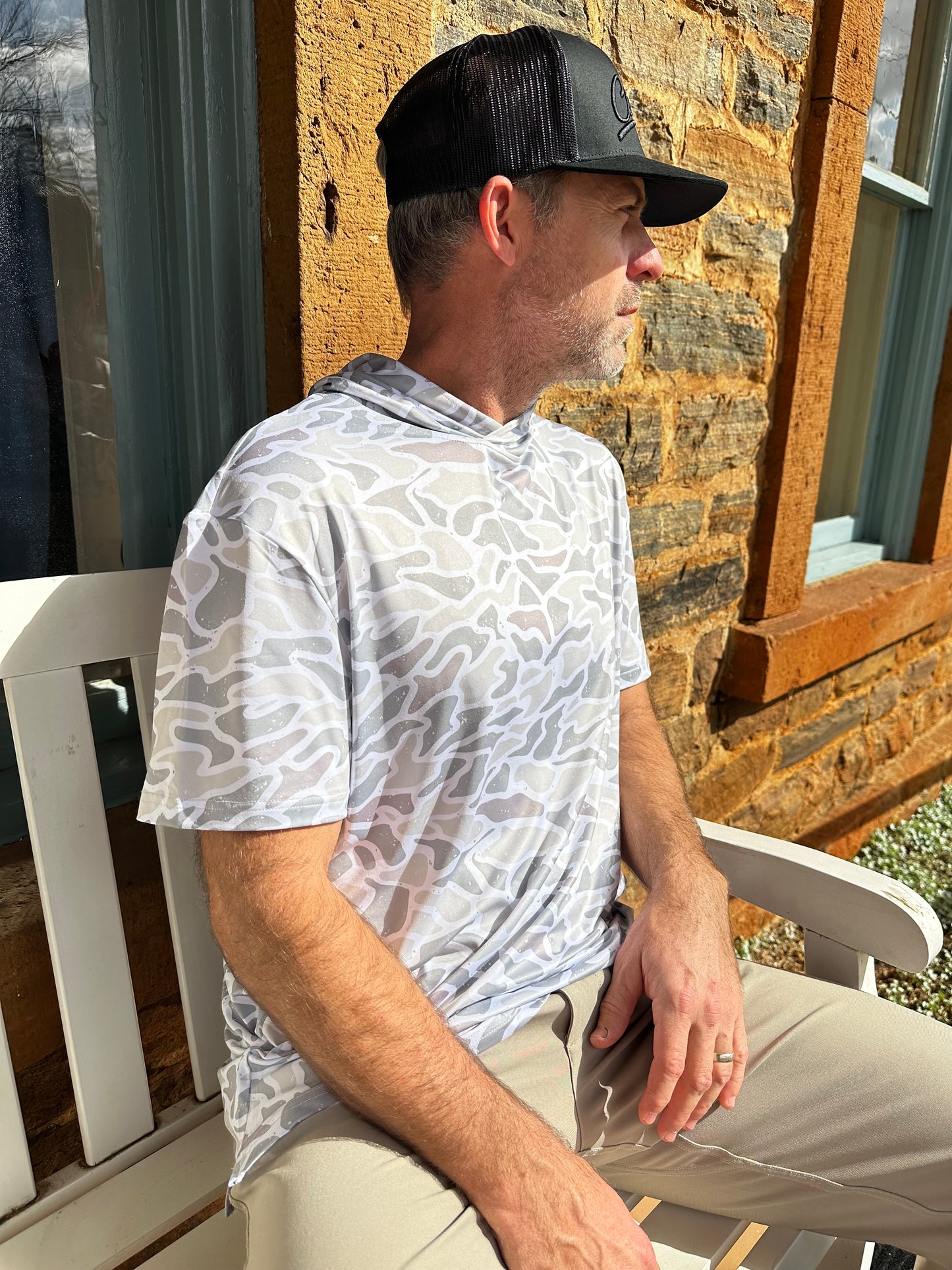 Burlebo | Short Sleeve Performance Hoodie | White Camo