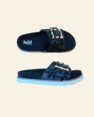 CORKYS | Slide in my DMs | Black