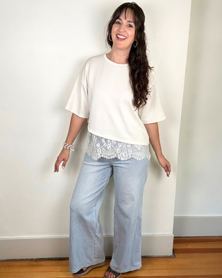Scalloped Lace Hem Top | Ecru