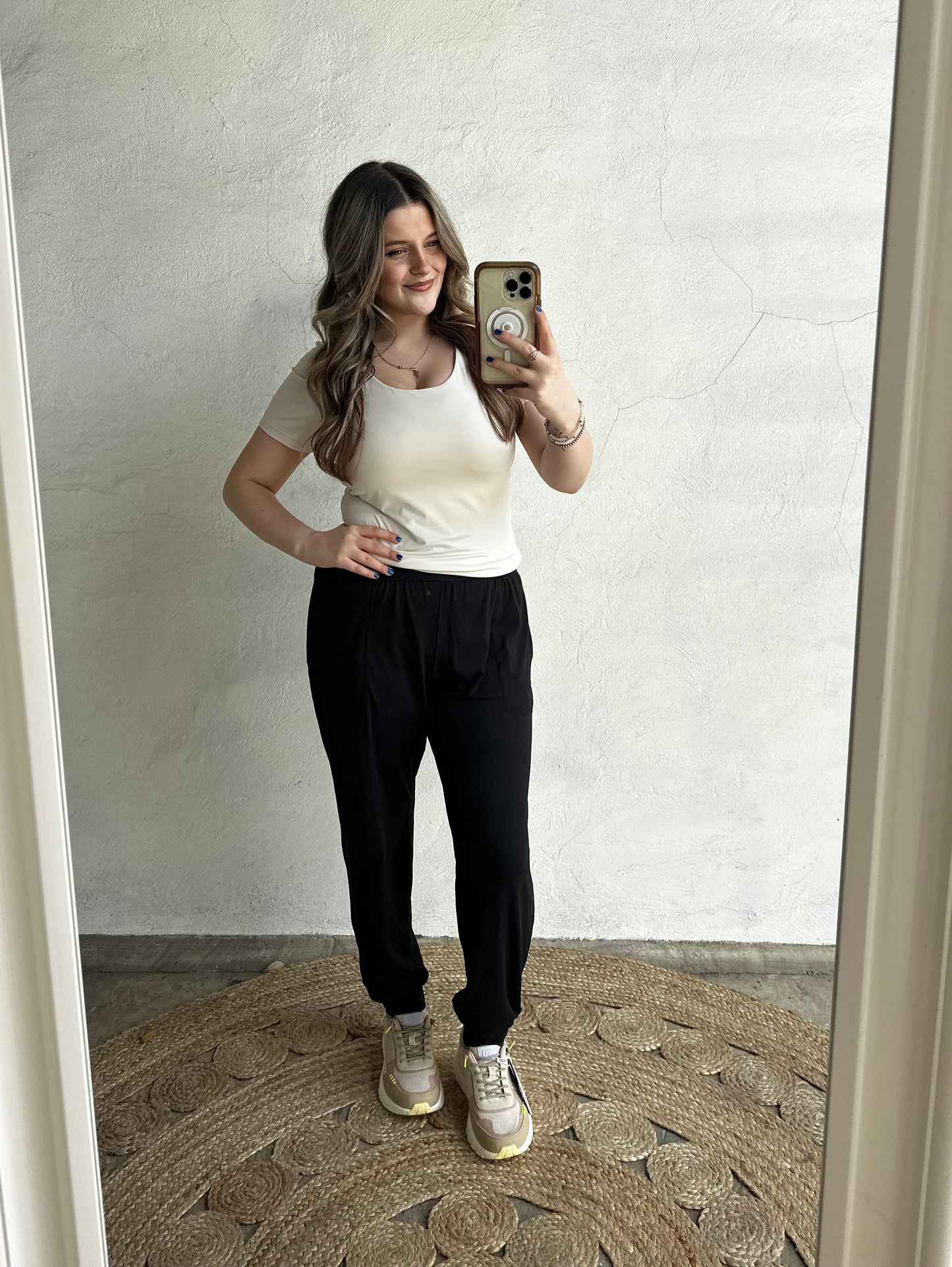 Hi Waist Yoga Jogger | Black