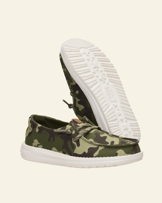 HEYDUDE Women Wendy Essential Camo Olive Camo + Multi