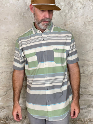 Two Dove Outdoors | The Rio Short Sleeve | Baja Gray/Green