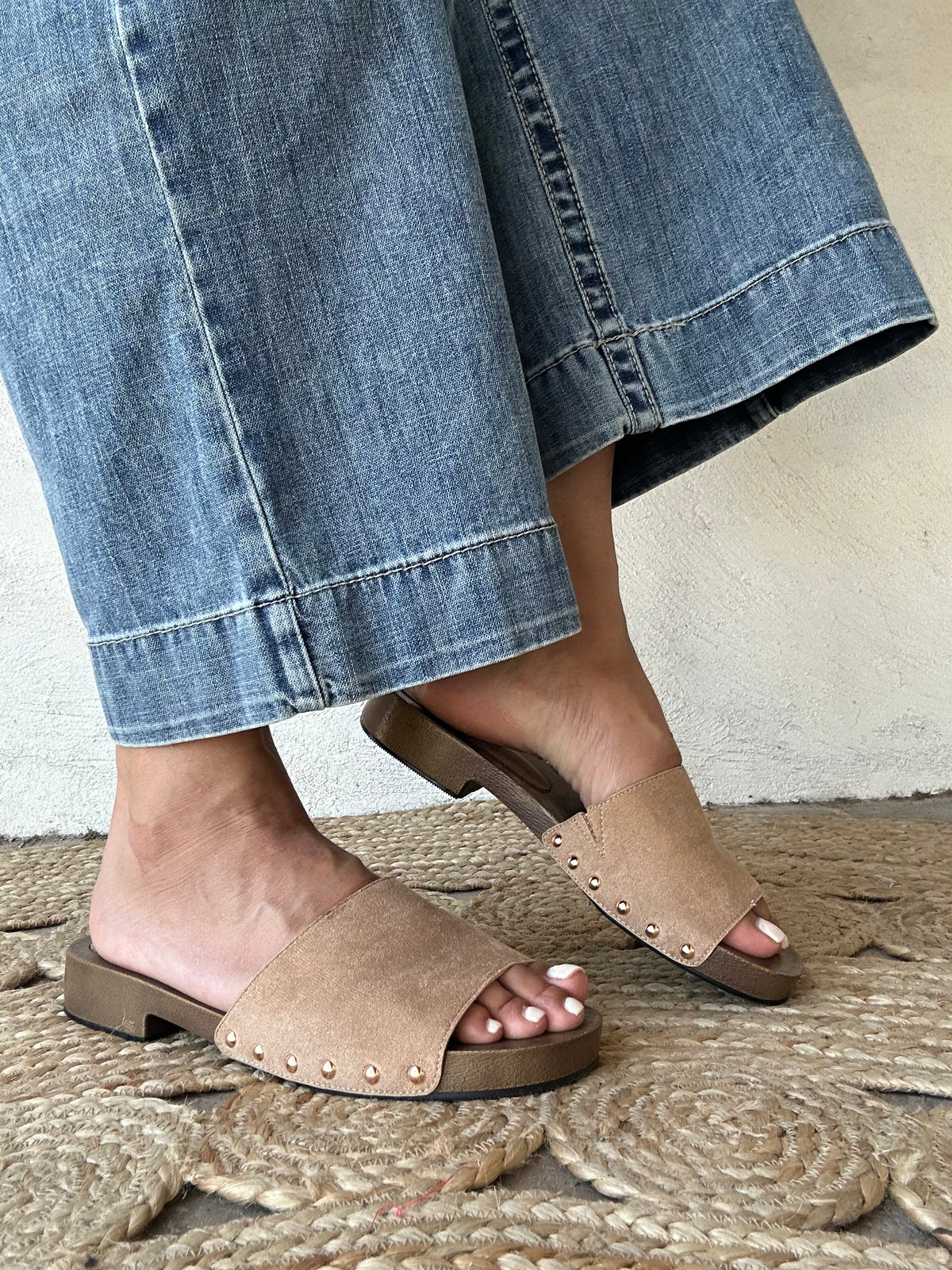 Cruel Denim | Women | Jean - Hannah Crop Medium Stone