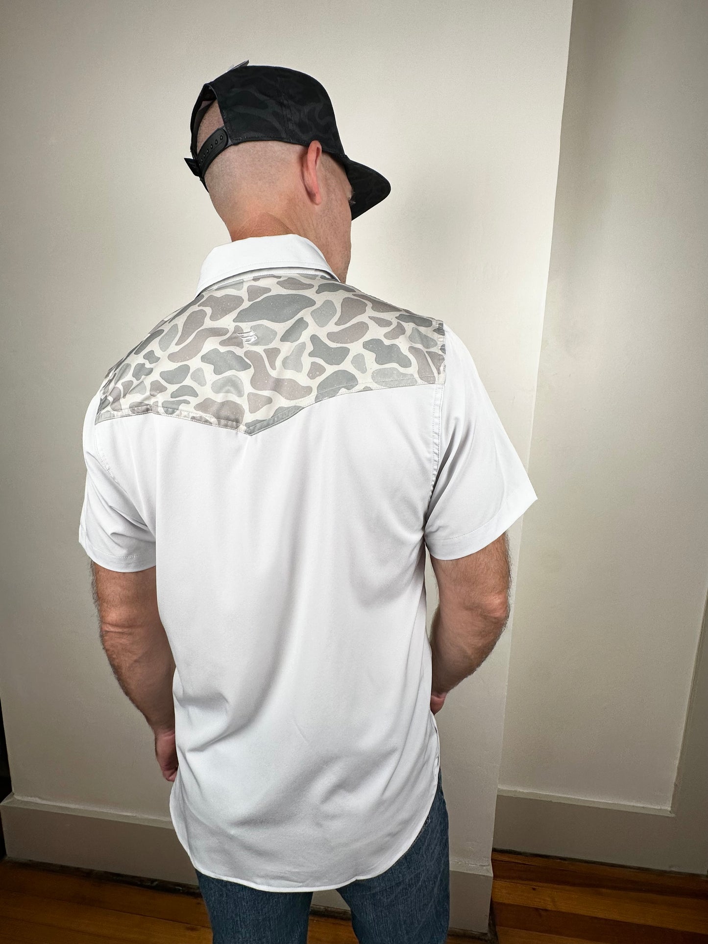 Burlebo | Performance Western Shirt | Bird Szn | Light Grey + Classic Deer Camo
