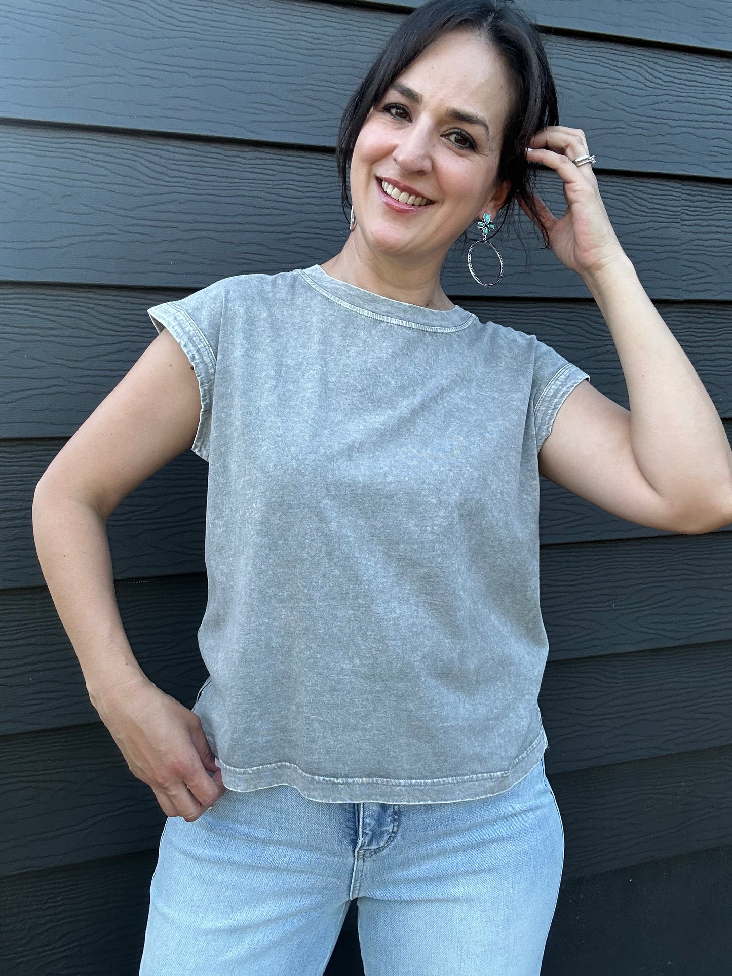 Washed + Extended Shoulder Tee | Grey