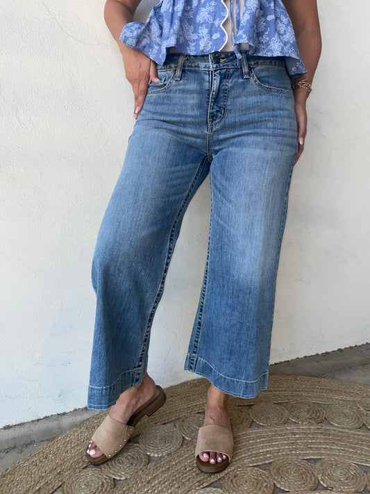 Cruel Denim | Women | Jean - Hannah Crop Medium Stone