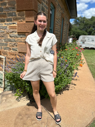 Stripe Elastic Shorts | Cream + Mocha