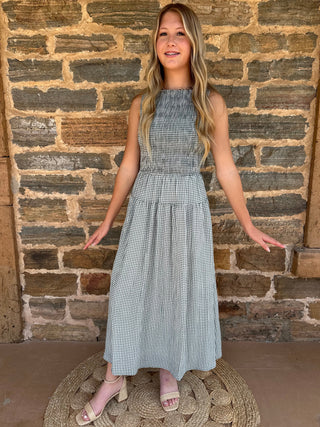 Smocked Gingham Tiered Sleeveless Midi Dress | Hunter Green
