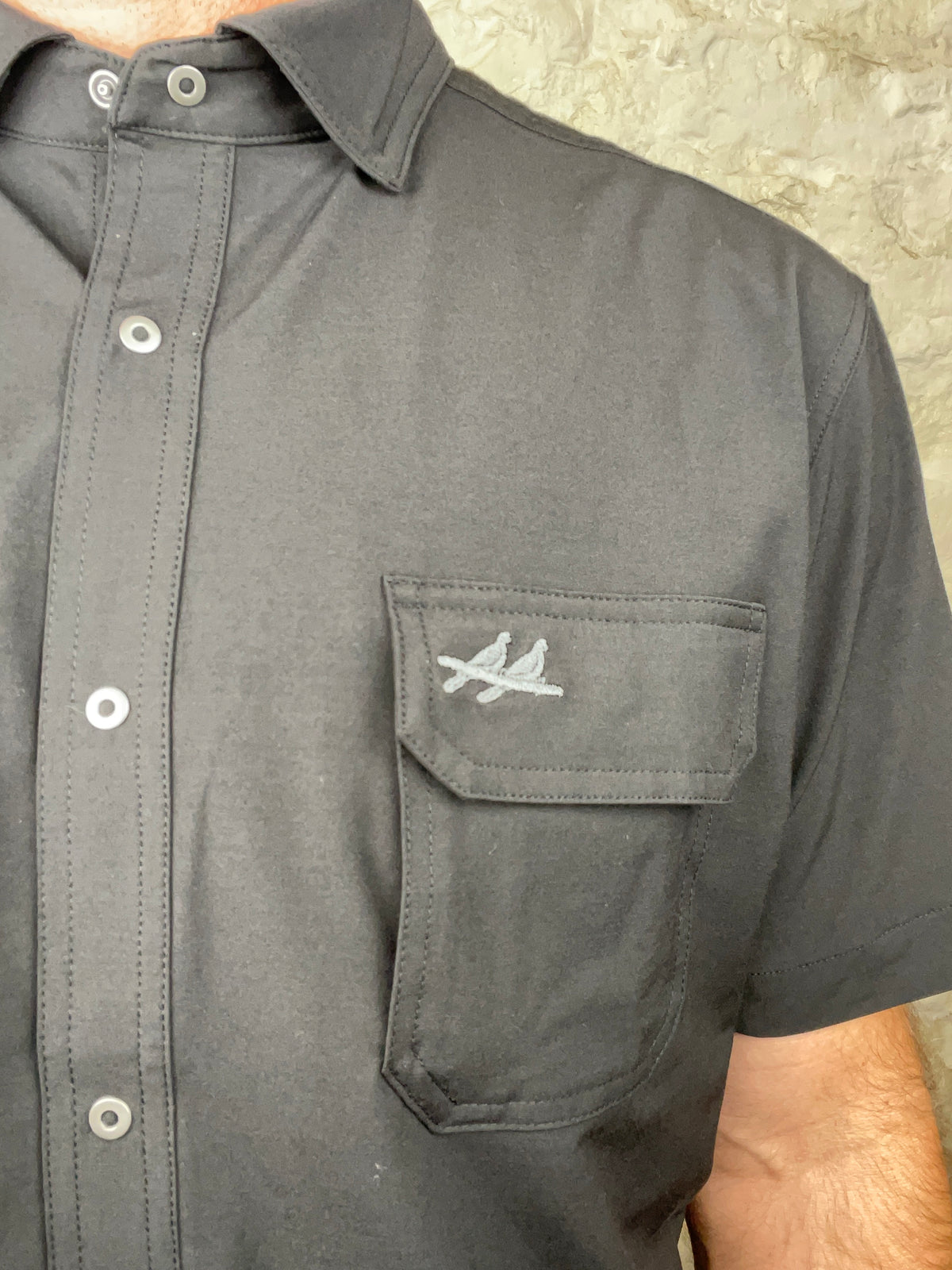 Two Dove Outdoors | The Rio Short Sleeve | Permian -  Black