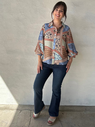 Multi-Patch Print 3/4 Sleeve Top | Blue + Multi