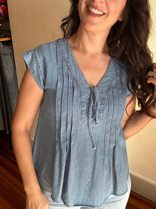 Pintuck V-Neck Top | Chambray