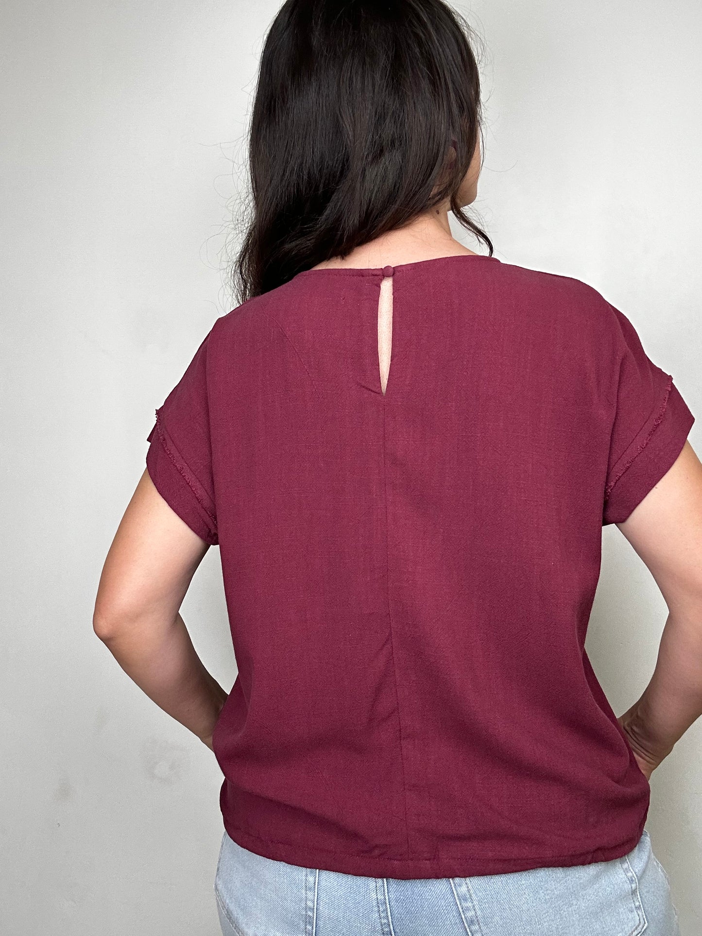 Drawstring Short Sleeve Linen Blend Top | Merlot