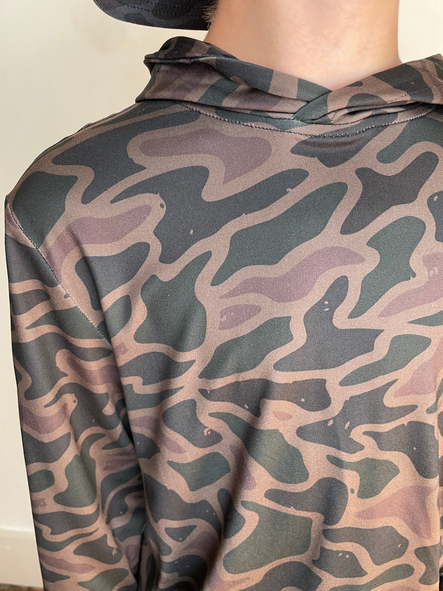 Burlebo | YOUTH | Performance Hoodie | Bendita Camo