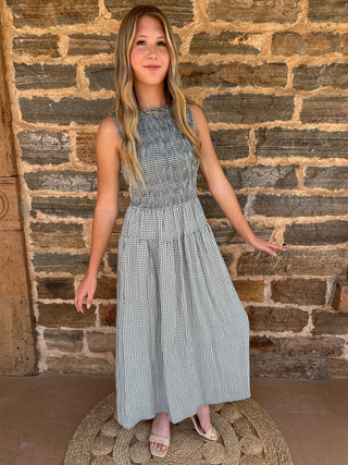 Smocked Gingham Tiered Sleeveless Midi Dress | Hunter Green