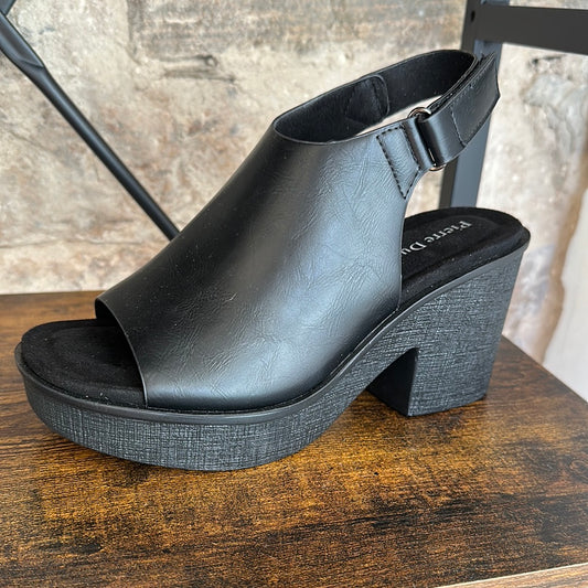 Sandra Heel | Black