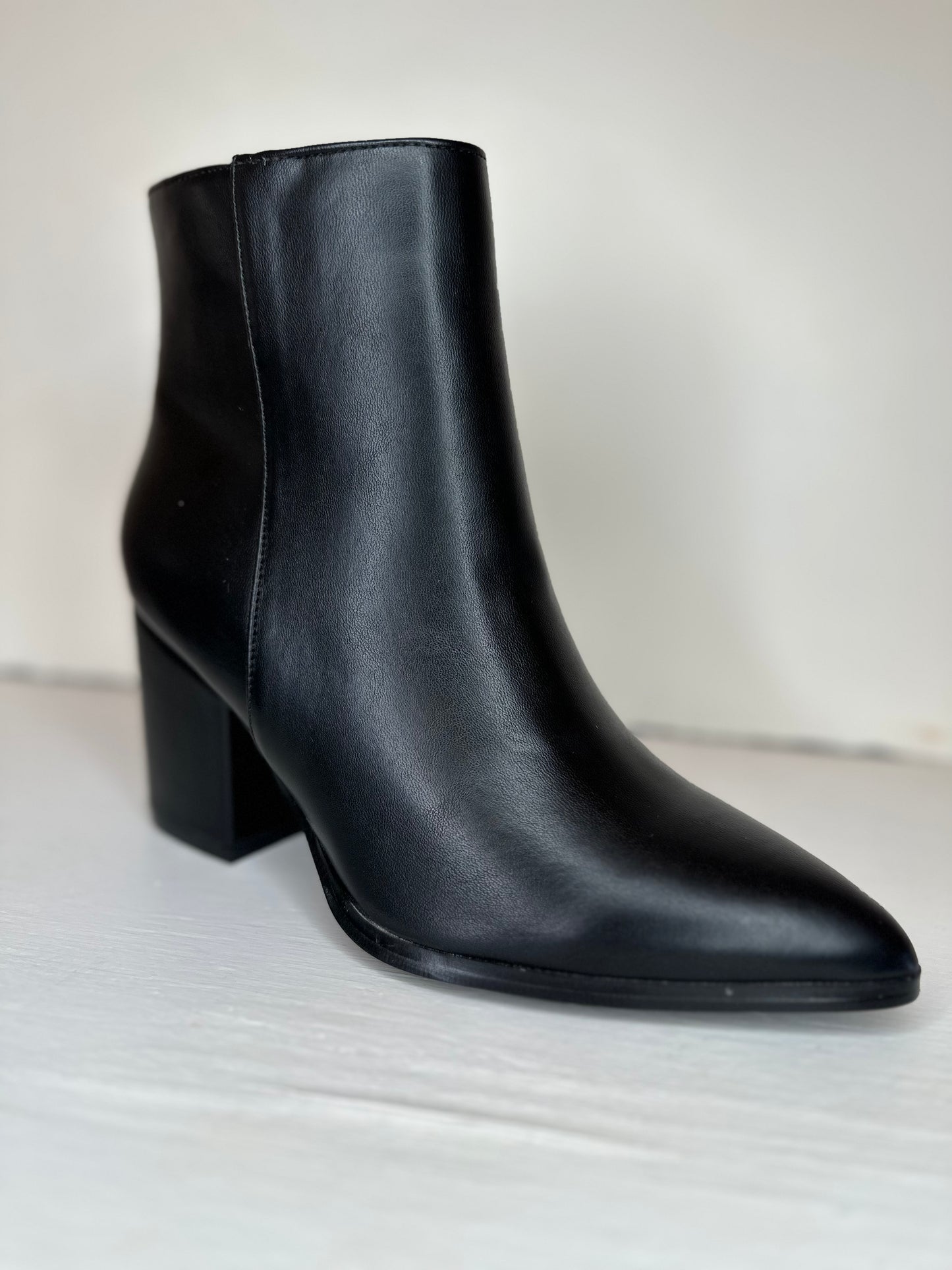 Vilma Bootie | Black